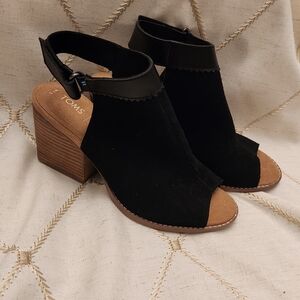 TOMS Granada Black Suede Wedge Sandals Ankle Strap Women's‎ 7.5 Booties